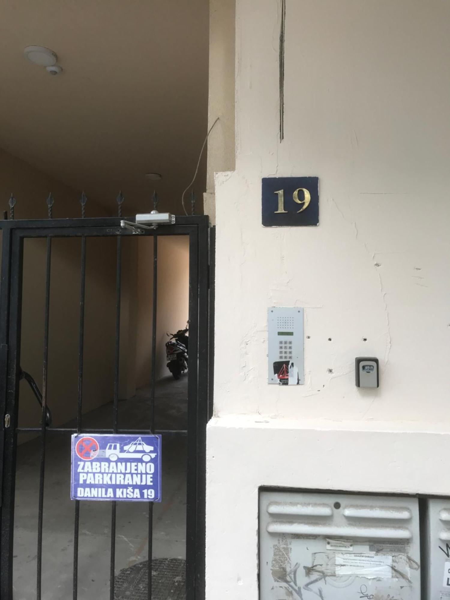 Apartman Kristina Free Parking Novi Sad Dış mekan fotoğraf